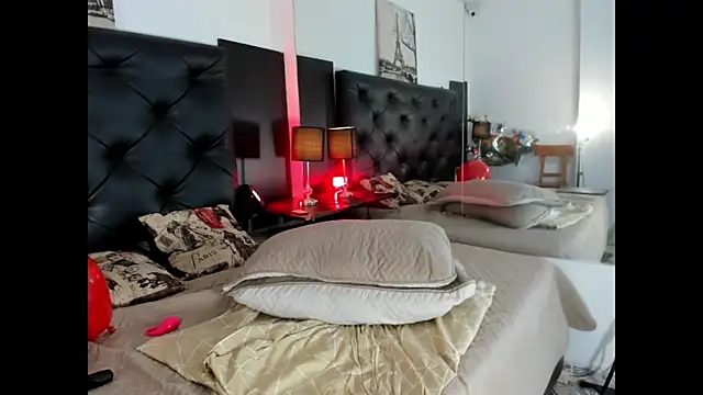 Kymy_marquez's cam snapshot