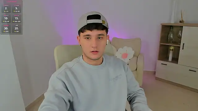 Massimo_Fiore's cam snapshot