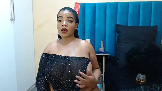 SweetestBooty's cam snapshot