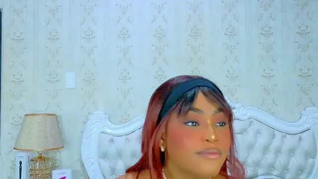 TianahGlow's cam snapshot