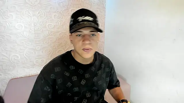 MATHY_ROBERT's cam snapshot