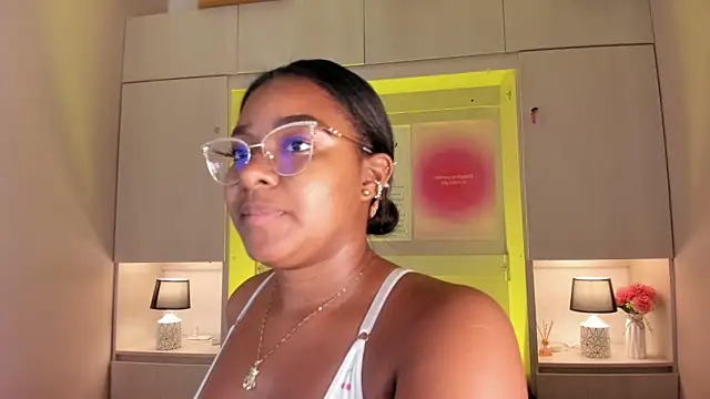 tamaraa_smiith's cam snapshot