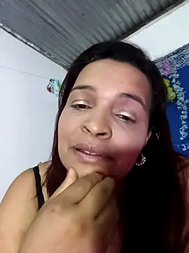 _violetta_-'s cam snapshot