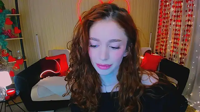 ChristinaConteeree's cam snapshot