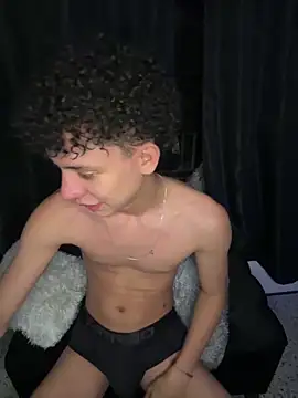 yoursexyjose's cam snapshot