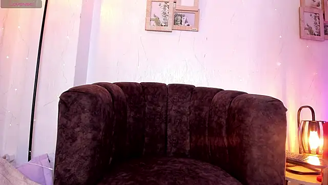 mystic_carito's cam snapshot