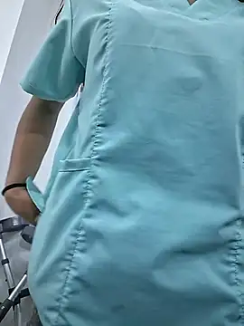 CAROLINE__07's cam snapshot