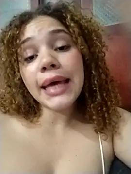 SirenRouge_69's cam snapshot