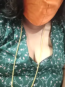 TAMIL_ELAKKIYA's cam snapshot