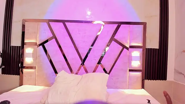 Athenea_Mills live sex cam