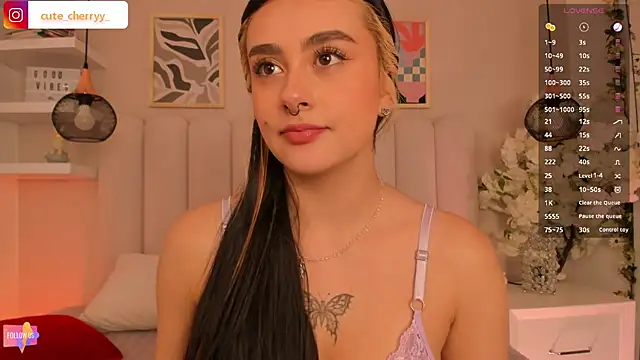 cute__cherry_'s cam snapshot