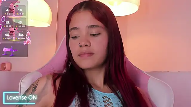 violeth_hill's cam snapshot