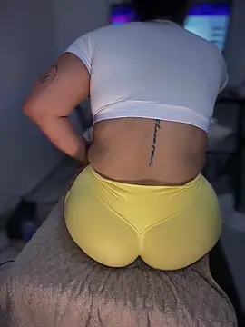 Natural_BIGASS_Nina's cam snapshot