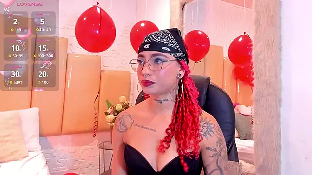 salem_rose's cam snapshot