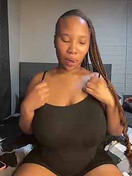 DrippinCaramelCutie's cam snapshot