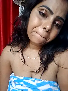 horny_ria123's cam snapshot