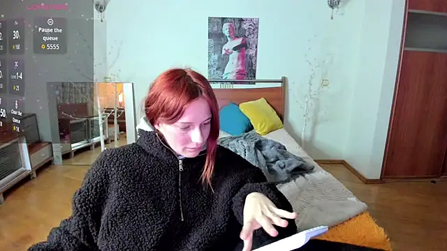 Lily_Viola's cam snapshot