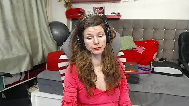 kellyterapy's cam snapshot