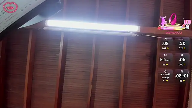 Maya_curvy's cam snapshot