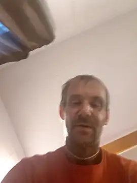 Hungwell1515's cam snapshot