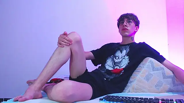 Dio__morningstar's cam snapshot