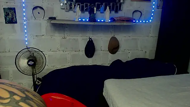 paul-mendezx's cam snapshot