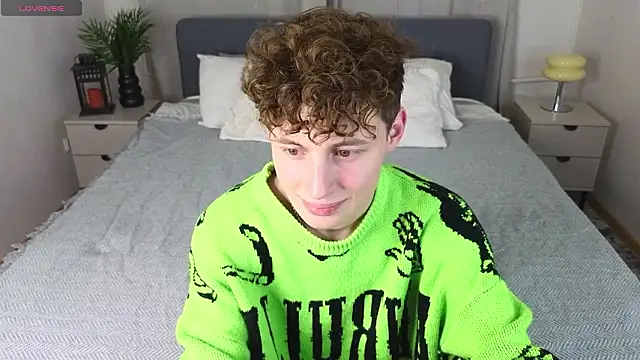 crisp1n live sex cam