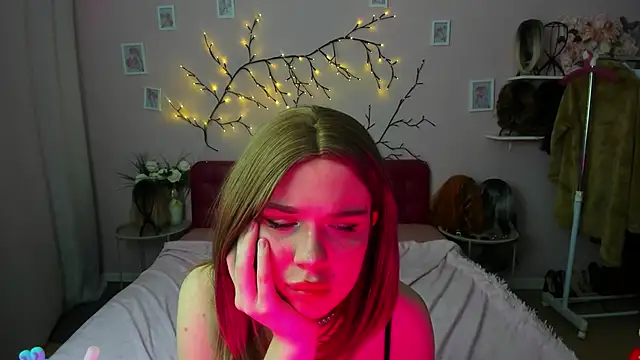 GabbieWhite's cam snapshot