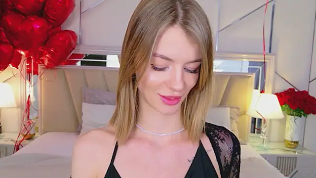 MeganMour's cam snapshot