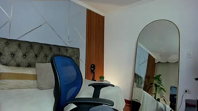 Miaa_Lee7's cam snapshot