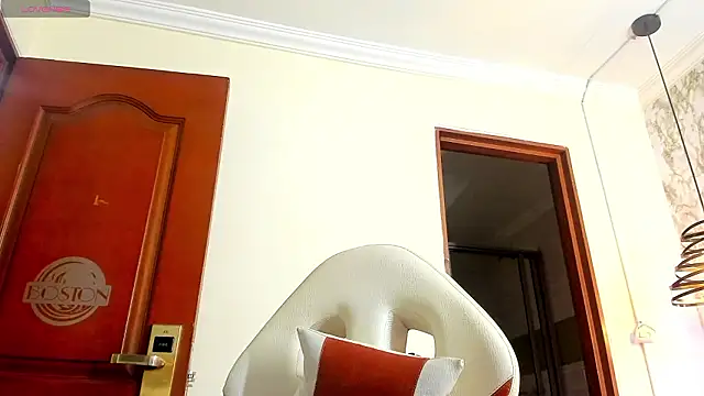 Sheilly_brown's cam snapshot