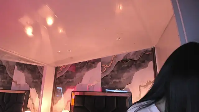 SusanVilla's cam snapshot