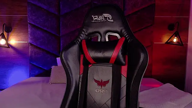 ParisFox_'s cam snapshot