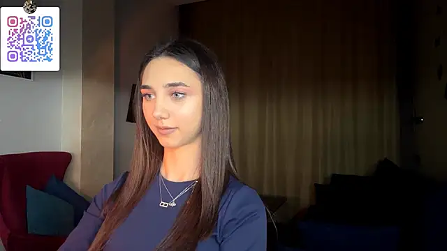 LinaMour's cam snapshot