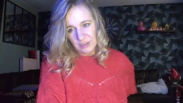 Delichieuse5's cam snapshot