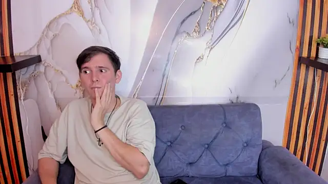 Ruby_and_Aaron live sex cam