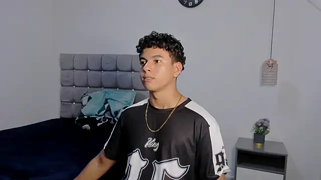 Santy_Stump live sex cam