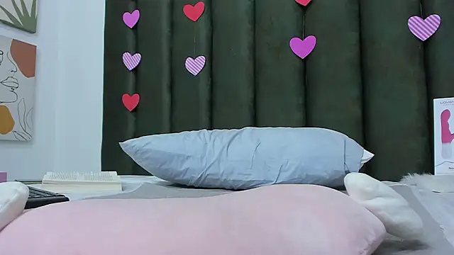 ThailyCherry live sex cam