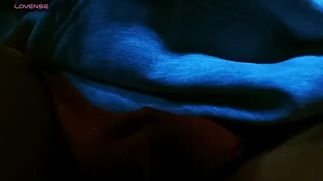 m9nster_'s cam snapshot