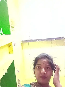 Seema_guptaji's cam snapshot