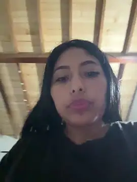 emmyjhonson07 live sex cam