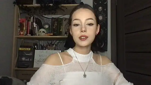 Yuna5343 live sex cam