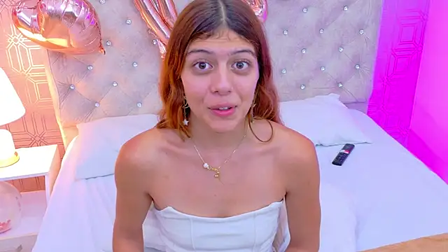 Emaa_Vega live sex cam