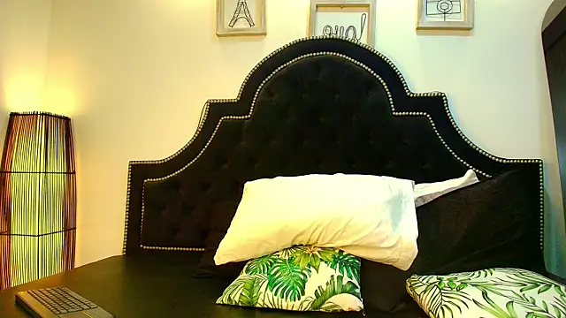 DenzelRios live sex cam