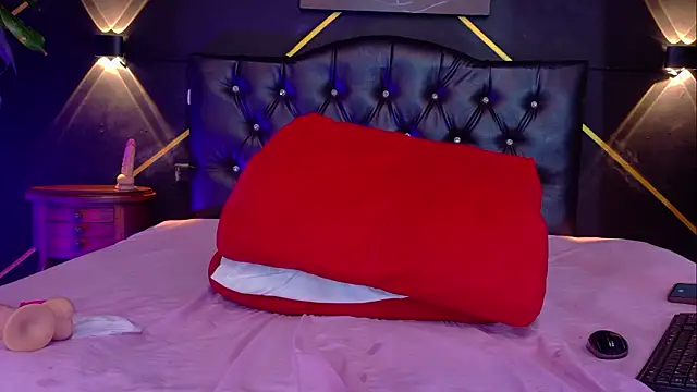 serena_kournikova's cam snapshot