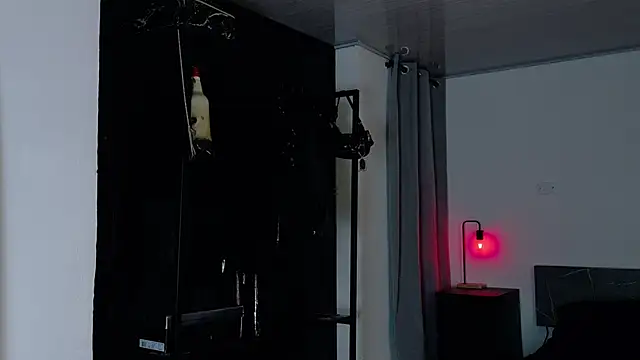 Angelabl0odborne live sex cam