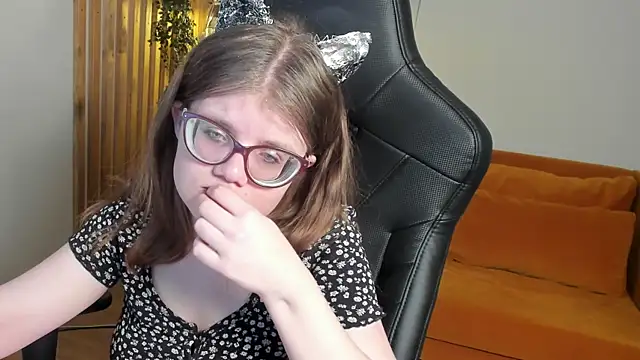 ChloeHalses's cam snapshot