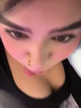 Lily_Woodz live sex cam