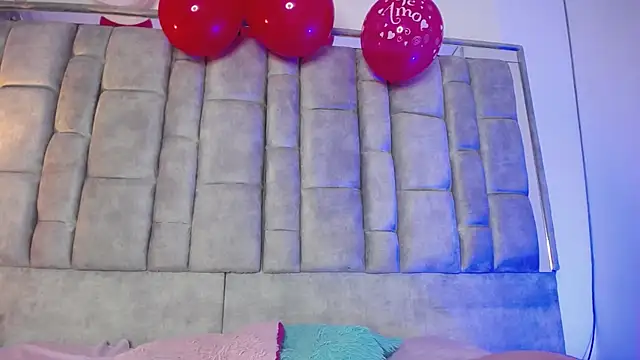 Soulmatesx's cam snapshot