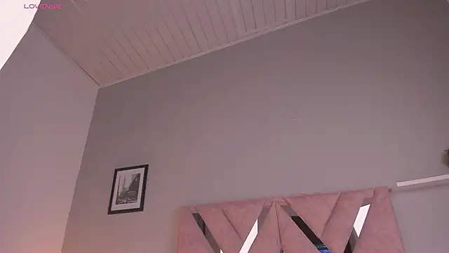 Amelia_Saenz_'s cam snapshot